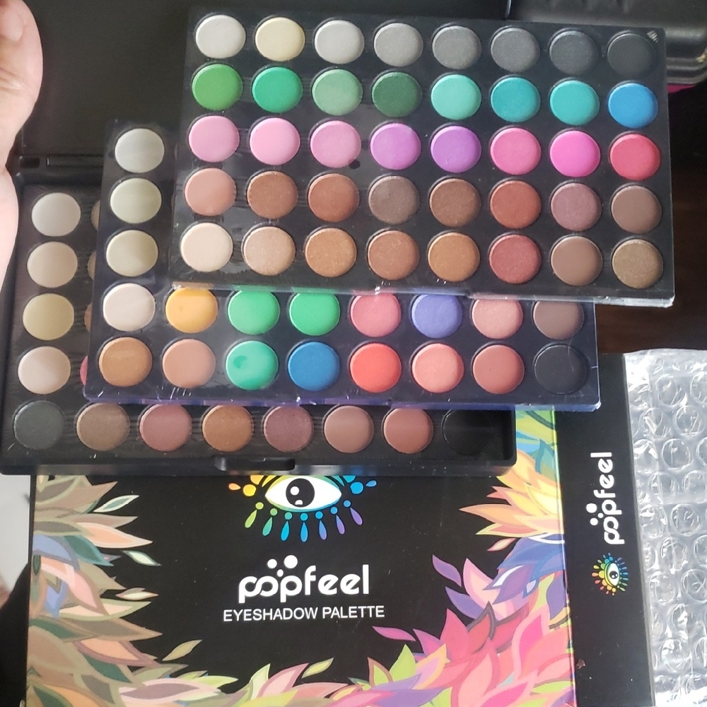 Eyeshadow Palette - Vibrant Multi-Color Collection